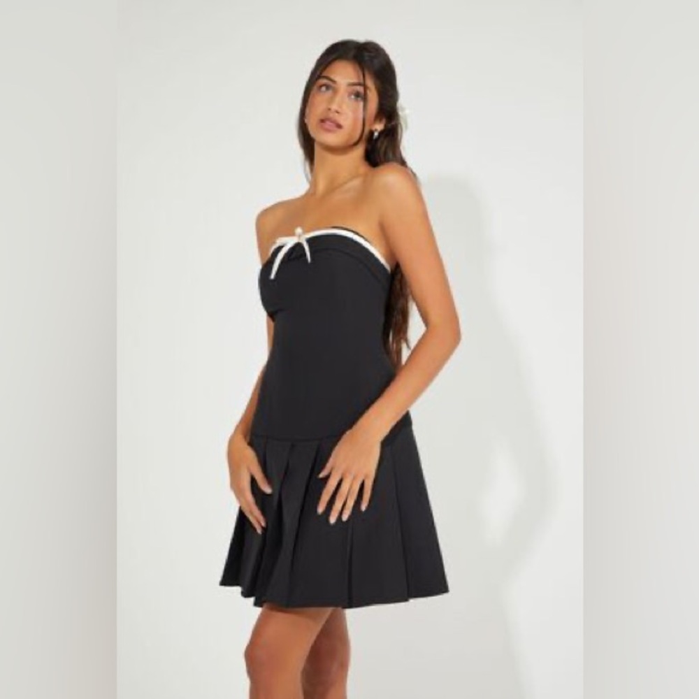 Forever 21 strapless dress